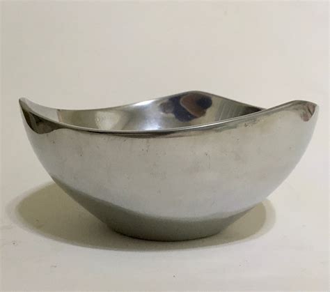 Nambe Tri Corner Bowl 527 Classic 9 1 8 X 4 1 8 Design By Richard K Thomas 1967