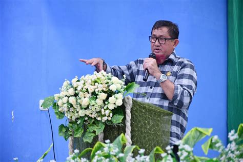 Mohammad Lahay SE MM Pendidikan Yang Bermutu Menuntut Guru Selaku