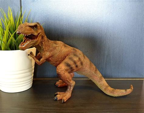 T Rex Tyrannosaurus Rex Toy Figure, Hobbies & Toys, Toys & Games on ...