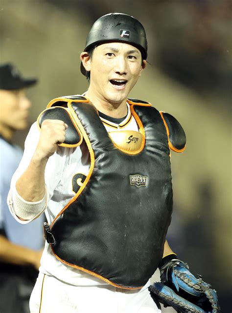 巨人小林誠司外れ外れ1位で元木軍へ「頼むから打ってください」 プロ野球写真ニュース 日刊スポーツ