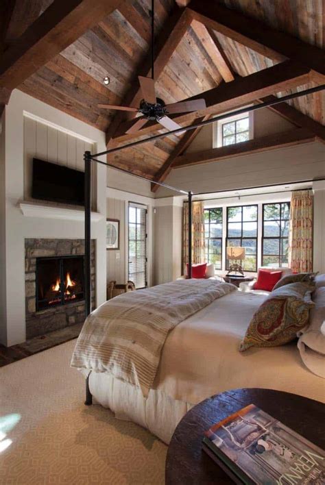 33 Stunning master bedroom retreats with vaulted ceilings