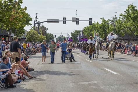 Snake River Stampede Parade Nampa