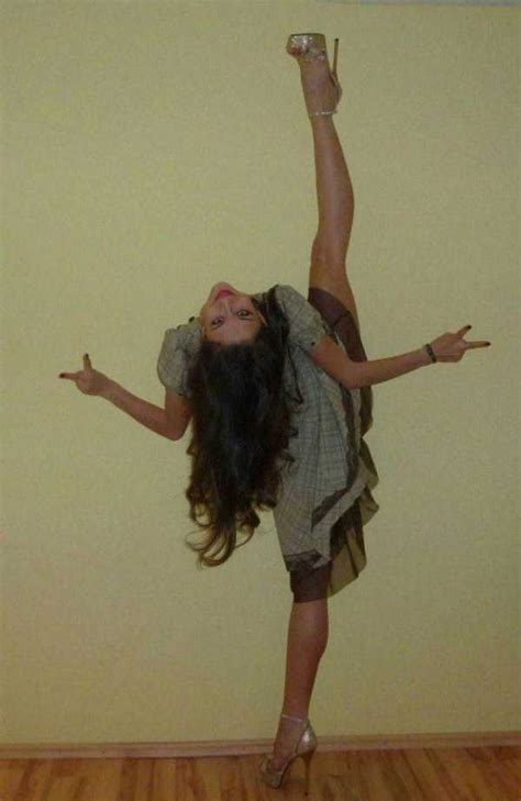 Hot Russian Girls Are A Mouthwatering Sight KLYKER