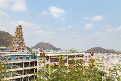 Kanaka durga ammavari golden temple.Kanaka Durgamma Temple Krishna ...