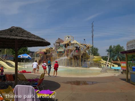 Island Kingdom Water Park at Elitch Gardens | Theme Park Archive