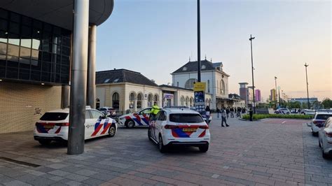 Drie Mannen Opgepakt Voor Openlijke Geweldpleging Na Massale