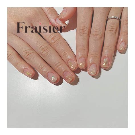 フレジエさんのインスタグラム写真 フレジエinstagram「fraisierbridalnail ︎ C20191215