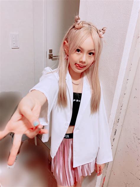 ぎゃるぴな♡白木姫菜／ソロdance＆vocal！ On Twitter おはぴな💛💛💛 今日のライブもよろぴくねん😆 2公演目はねこ