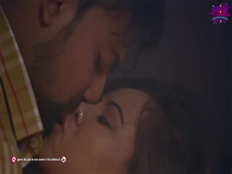 Watch Munshi Ji S01 EP 3 4 Wow Hindi Hot Web Series 9 8 2023 Porno