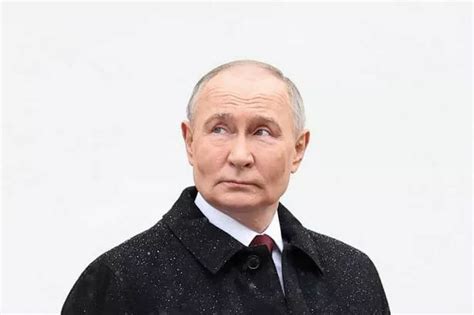 Vladimir Putins Cold Inauguration Speech Shows Hes Had Two