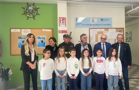 Giornata Nazionale Della Sicurezza Nelle Scuole Il Prefetto Visita L