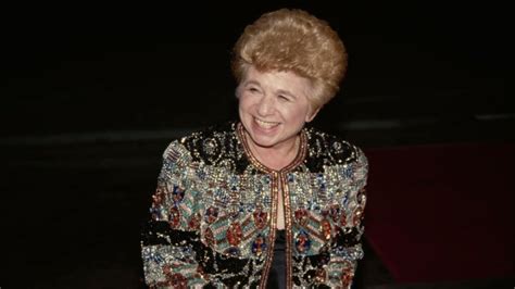 Dr Ruth Westheimer Sex Therapist And Talk Show Host Dies At 96