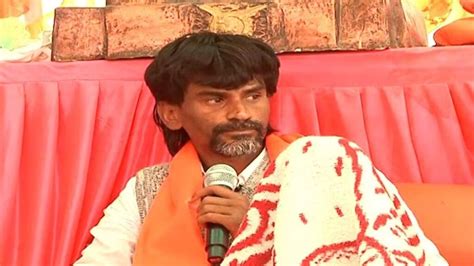 Manoj Jarange Patil । जरांगे पाटलांवर गुन्हा दाखल