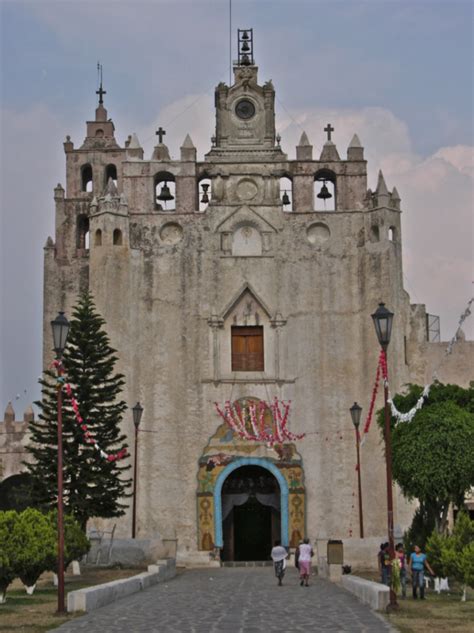 Monasterio Del Siglo XVI De San Mateo Atlatlahucan Morelos LA