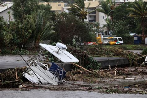 Une rivière qui passait dans la maison les images des dégâts du