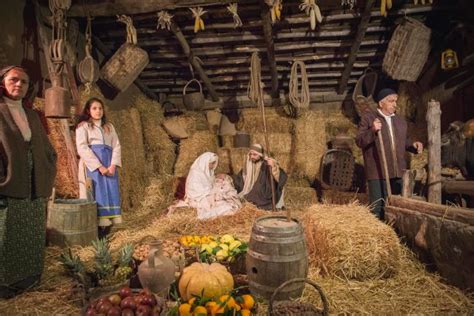 Presepe Vivente A Casarlano La Betlemme Di Sorrento Con Figuranti