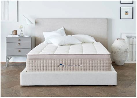 Dream Cloud Mattress Review 2019 - Best Mattress For You