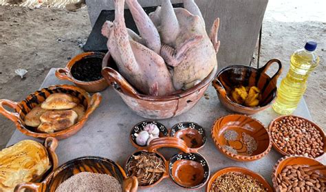 Mole De Guajolote Tradiciones Y Comidas