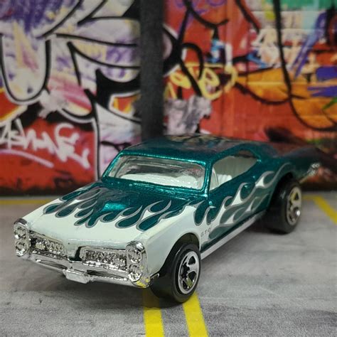 Hot Wheels PUTIH HIJAU Rodas Quentes Soltas Pontiac GTO Chama Verde Branco Shopee Brasil