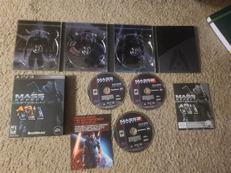 Mass Effect Trilogy Item Box And Manual Playstation 3