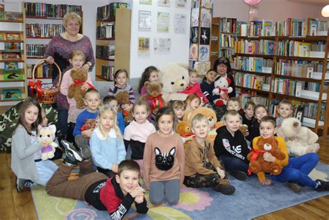 Dzieci lubią misie misie lubią dzieci Miejska Biblioteka Publiczna w