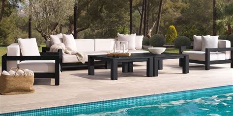 decorating  outdoor space  eichholtz