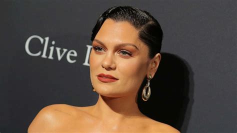 Jessie J Says She Was Diagnosed With Meniere S Disease On Christmas Eve Good Morning America