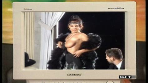 Naked Susanna Farcach In Experiences