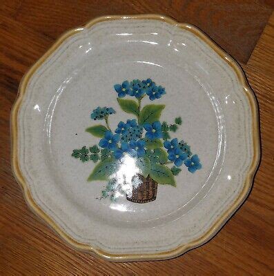 Vintage Mikasa Garden Club Bells Of Blue Floral Ec Pattern Salad