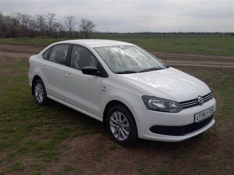 Брызговики! — Volkswagen Polo Sedan, 1,6 л, 2013 года | тюнинг | DRIVE2