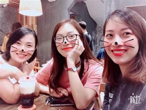 Hot girl Trần Khánh Vy lộ profile khủng của chị gái tiến sĩ Titanic Nơi mọi thứ được chia sẻ