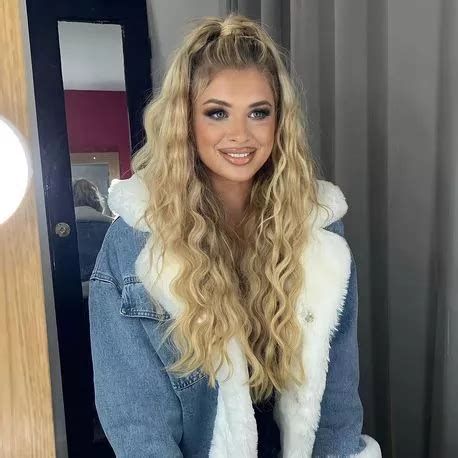 Dancing On Ice S Liberty Poole Gives Fans A Festive Treat In Sizzling Lingerie Snaps Daily Star