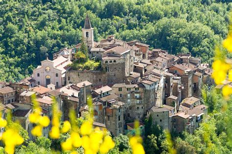 Imperia mercato immobiliare turistico le località emergenti dove