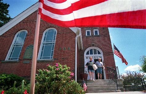 Grand Blanc Heritage Museum Hosts Presentation About Myers Farm Built