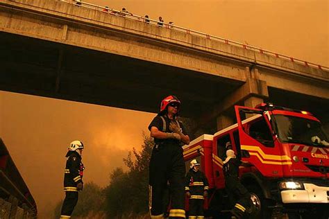 Alertas Gigantesco Incendio Forestal Afecta A Quillón Y Comunas Vecinas