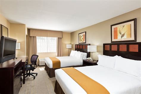 HOLIDAY INN EXPRESS PALESTINE, AN IHG HOTEL - Updated 2022 Prices ...