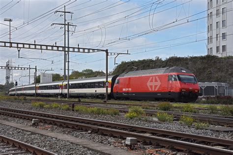 Re Durchf Hrt Am Den Bahnhof Pratteln Bahnbilder De