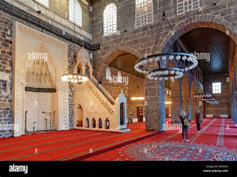 Mihrab and minbar Banque de photographies et dimages à haute