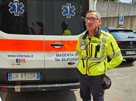 Il Rapinatore Diventato Autista Di Ambulanze Durante I Colpi Non