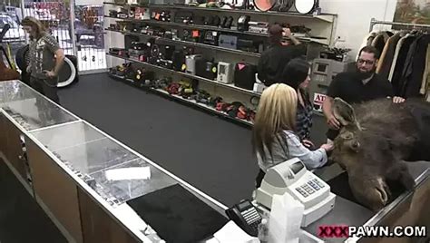 Hei E Milf Im Pfandhaus Geknallt Xxx Bauer Xhamster