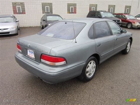 Silver Spruce Metallic Toyota Avalon Xls Photo