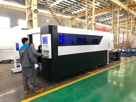 Accurl Ipg W Fiber Laser Cutting Machine With Cnc Laser Cutting