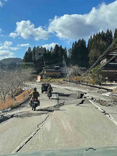 Japonya da 7 6 büyüklüğünde deprem Bilanço ağırlaşıyor ölü sayısı 94 ü