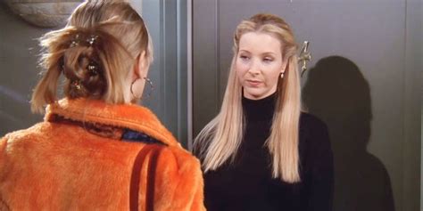 Friends Star Lisa Kudrow Explains Clever Reason Phoebe Has A Twin Sister