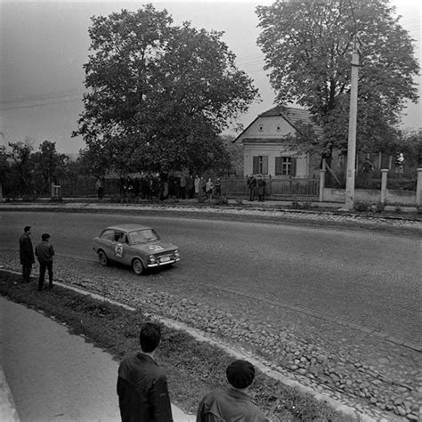 Calea Turzii fără asfalt la Raliul Clujului Imagini de epocă FOTO