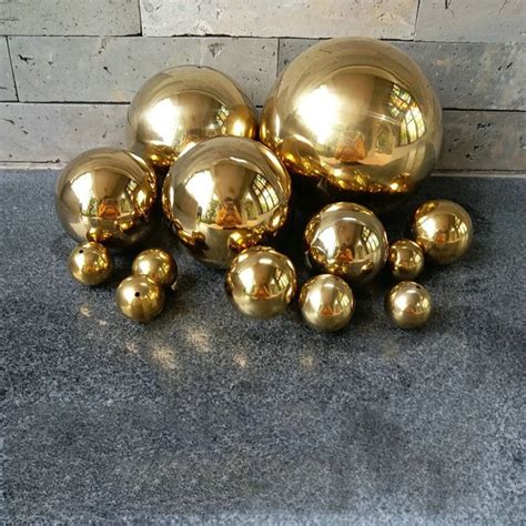 Stainless Steel Hollow Sphere Decorative Golden Metal Christmas Balls