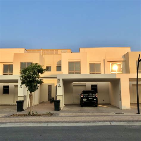 A new way of Luxury Living with Green Community in Dubai – TOWNSQUARE