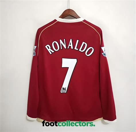 Manchester United Ronaldo Retro Jersey