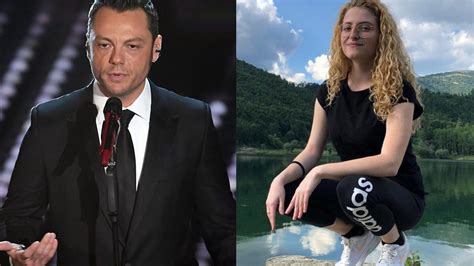 Tiziano Ferro Ricorda Martina Ventura La Ragazza Morta Di Ritorno Dal