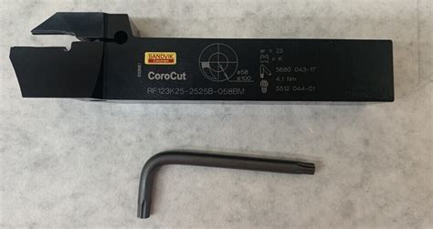 Sandvik Rf K B Bm Corocut Shank Tool For Face Grooving